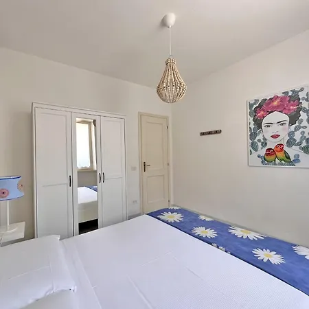 184 - Quadrilocale Ristrutturato Al Taunus Con Vista Mare - Inclusa Нумана
